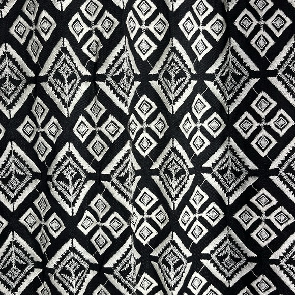 Modern Attraction Aline Midi Skirt Size Small Diamond Pattern Black/Ivory NWT - Picture 3 of 6